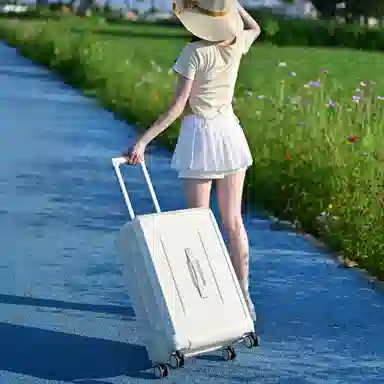 Warrior ABS+PC 2024262229