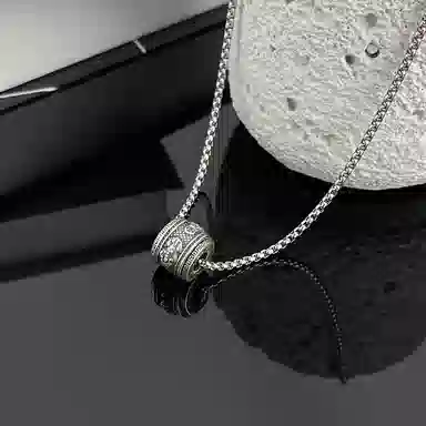 ENFANTIN Pi Xiu Silver Pendant Necklace