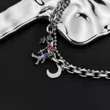 ENFANTIN Astronaut Pendant Bracelet