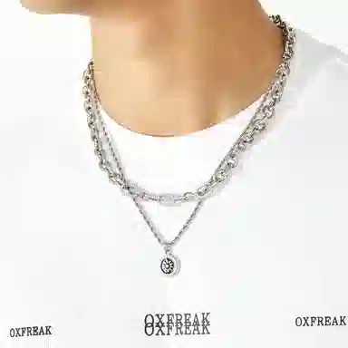 ENFANTIN Totem Pendant Necklace