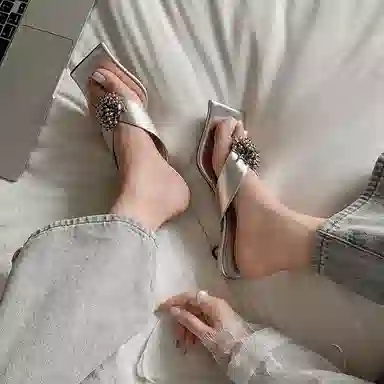 希灵 外穿夹趾时尚气质 橡胶底人字拖鞋 女