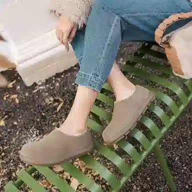 牛反绒 保暖减震增高包裹性 加绒舒适时尚百搭一脚蹬 及踝 雪地靴 女款