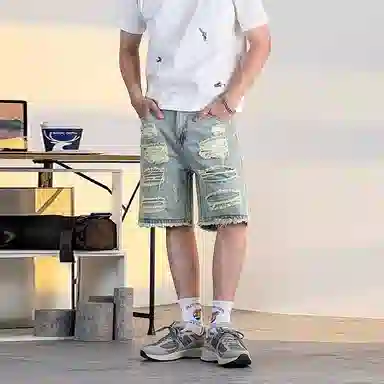 捷帕 美式复古做旧乞丐破洞毛边五分裤高街潮牌痞帅弯刀水洗宽松中腰户外运动通勤休闲百搭牛仔短裤 男女同款