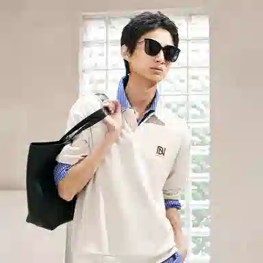 DAVID NAMAN LOGO miuT