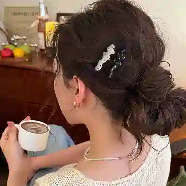 简应舒 波点蝴蝶一字夹侧边夹刘海夹子碎发小夹子日常 亚克力 发夹 女款