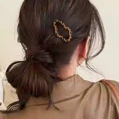 简应舒 云朵豹纹侧边夹刘海夹碎发常 布料 发夹 女款