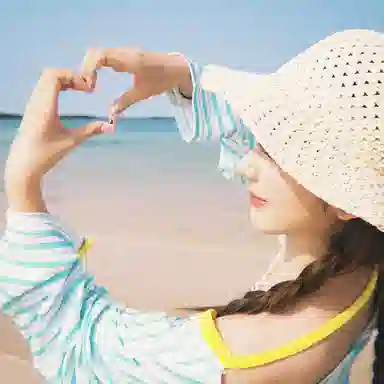 艾佳微 夏季出游度假草帽盆帽水桶帽遮阳防晒帽百搭气质显脸小 聚酯纤维 渔夫帽 男女同款情侣款