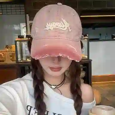 艾佳微 破洞做旧棒球帽女美式复古大头围百搭字母显脸小帽子 棉 鸭舌帽 男女同款情侣款