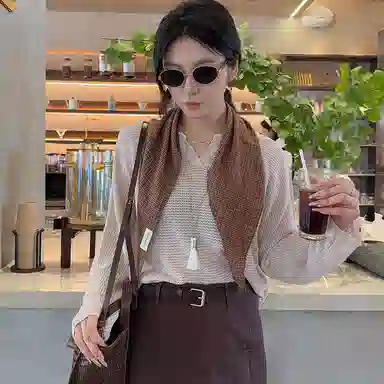 艾佳微 美拉德配色暖色调格子高级感小披肩外搭护颈围巾系领巾护脖 聚酯纤维 丝巾 男女同款情侣款