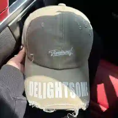 艾佳微 复古黑色宽檐棒球破洞做旧百搭显脸小时尚潮 棉 鸭舌帽 男女同款情侣款