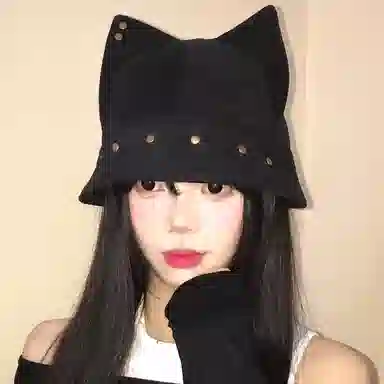 艾佳微 可爱立体猫耳朵铆钉渔夫帽百搭显脸小盆帽显脸小子 棉 帽子 男女同款情侣款