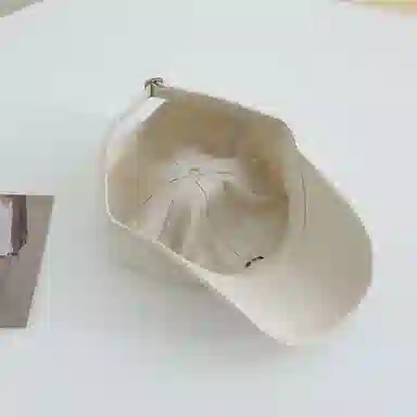 奶油莫兰迪 艾佳微 可爱刺绣小熊猫韩系防晒遮阳时尚百搭显白显脸小 棉 鸭舌帽 男女同款情侣款