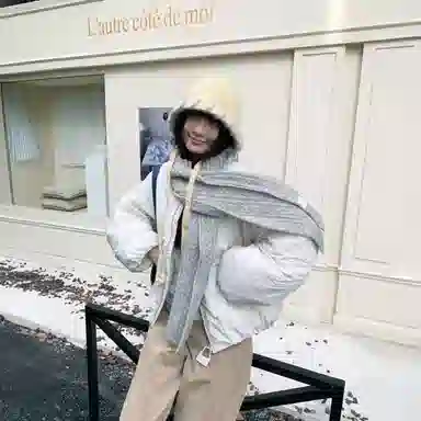 艾佳微 锁边拼色冷帽可爱针织护耳防风保暖慵懒风 腈纶 绒线帽 男女同款情侣款