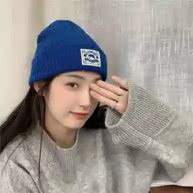 艾佳微 韩国可爱贴布熊熊休闲时尚百搭毛线秋冬通勤保暖针织帽护耳套头帽户外防风防寒帽潮 腈纶 绒线帽 男女同款情侣款