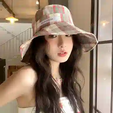 艾佳微 心动一夏时尚出游度假大帽檐显脸小防晒格子 聚酯纤维 渔夫帽 男女同款情侣款