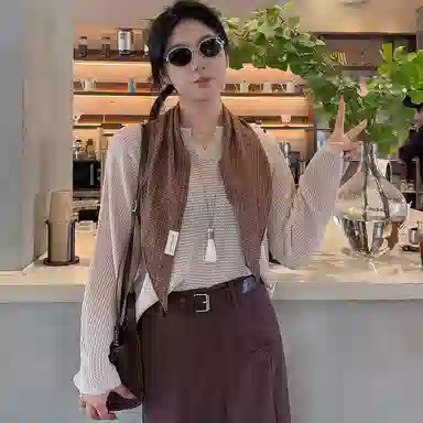 艾佳微 美拉德配色暖色调格子高级感小披肩外搭护颈围巾系领巾护脖 聚酯纤维 丝巾 男女同款情侣款