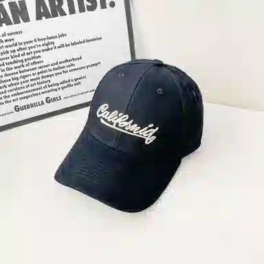 艾佳微 韩系刺绣字母宽檐大头围四季款棒球帽户外遮阳百搭潮流款 棉 鸭舌帽 男女同款情侣款