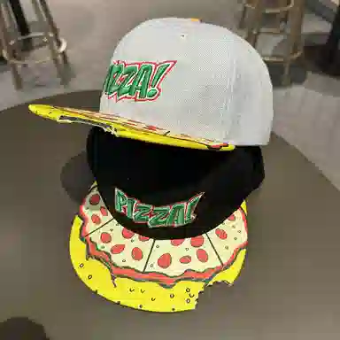 艾佳微 萌趣刺绣卡通个性嘻哈帽春秋大头平沿帽街舞学生帽子棒球帽 棉涤 鸭舌帽 男女同款情侣款