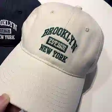 艾佳微 韩版时尚休闲字母刺绣学生百搭日常通勤遮阳 棉 鸭舌帽 男女同款情侣款