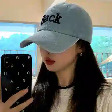 艾佳微 韩版刺绣牛仔蓝水洗学院风显脸小遮阳 棉 鸭舌帽 男女同款情侣款