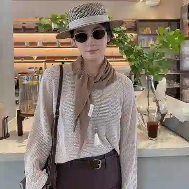 艾佳微 美拉德配色暖色调格子高级感小披肩外搭护颈围巾系领巾护脖 聚酯纤维 丝巾 男女同款情侣款