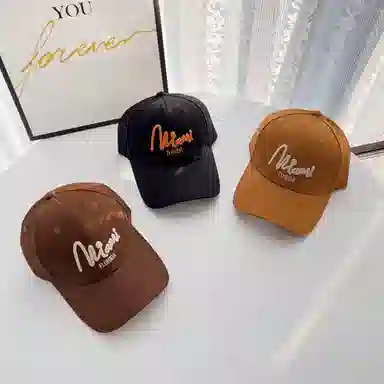 艾佳微 韩系设计感硬顶户外时尚百搭休闲遮阳防晒 棉 鸭舌帽 男女同款情侣款