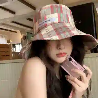 艾佳微 心动一夏时尚出游度假大帽檐显脸小防晒格子 聚酯纤维 渔夫帽 男女同款情侣款