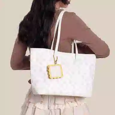 Miffy Fashion Print Tote Bag