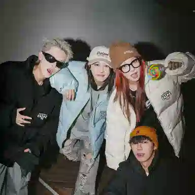 struggle vintage95 Chime Series Bread Jacket