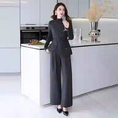 红蜻蜓 时尚大气三件套马甲打底衫直筒裤简约气质休闲套装 女款