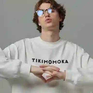 TIKIMOMOKA T