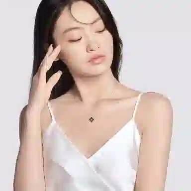 999