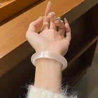 SHARK BABY White Moonlight Bracelet