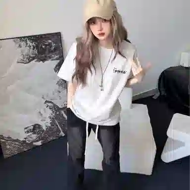 SPONGEBOB Squarepants Logo T-Shirt