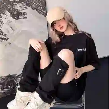 SPONGEBOB Squarepants Logo T-Shirt