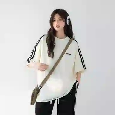 SPONGEBOB SQUAREPANTS logoT