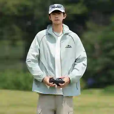 SPONGEBOB SQUAREPANTS UPF50+Logo