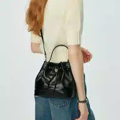 LA FESTIN Bucket Bag