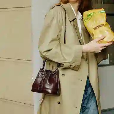 LA FESTIN Bucket Bag