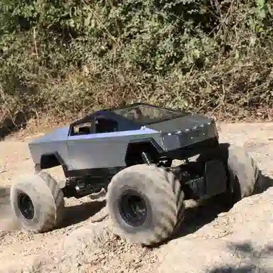 FERPECT TOYS Cybertruck 18 112 2.4G RC