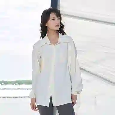 MOLY VIVI UPF100+ 2024