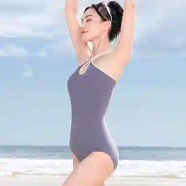 MOLY VIVI 2024
