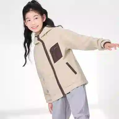 MOLY VIVI 2023