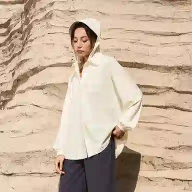 MOLY VIVI UPF100+ 2024