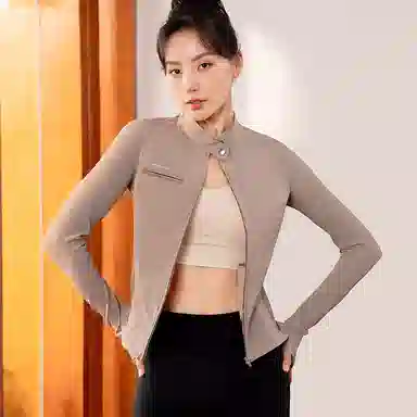 MOLY VIVI 2024