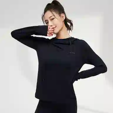MOLY VIVI T 2023