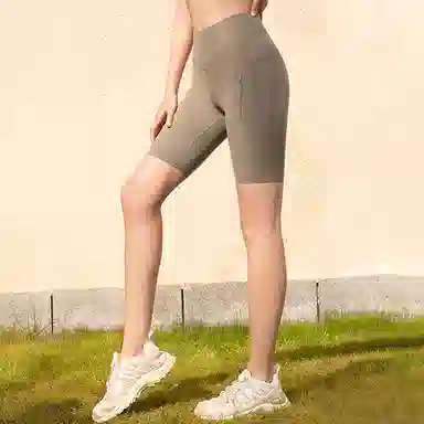 MOLY VIVI 2024