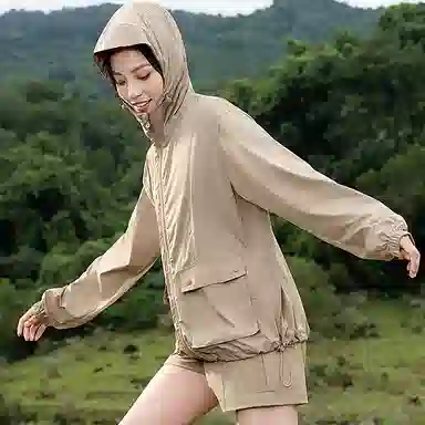 MOLY VIVI UPF100+ 2024