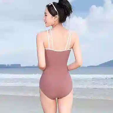 MOLY VIVI 2024
