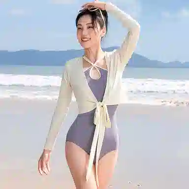 MOLY VIVI 2024